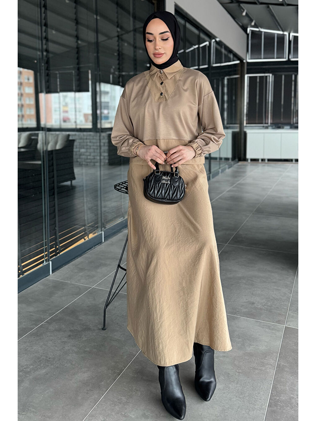 Bej Bel Lastikli Paraşüt Garnili Yaka Çıtçıt Detaylı Bluz Etek Tesettür İkili Takım-4