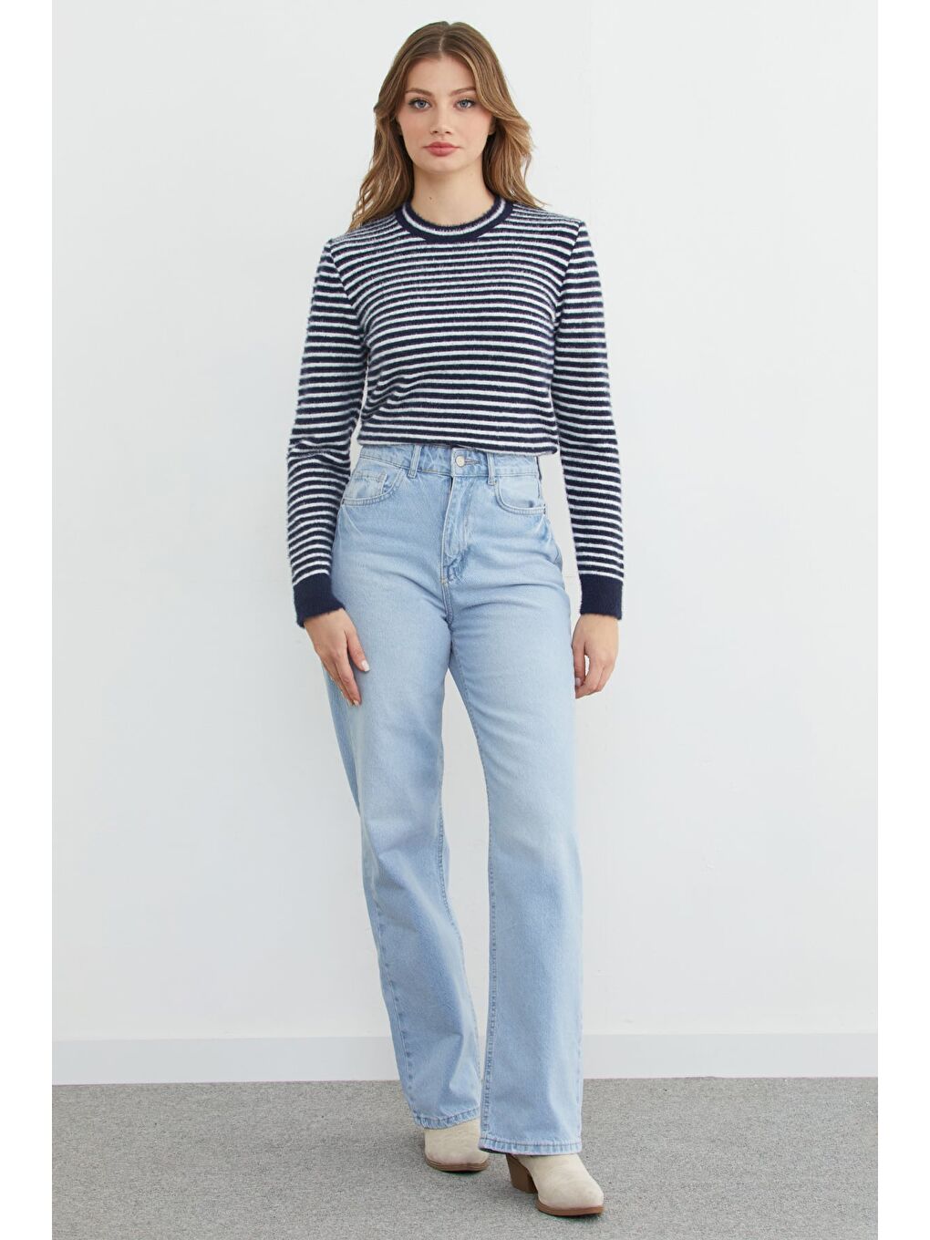 Lacivert Çizgili Sakallı Kazak-1