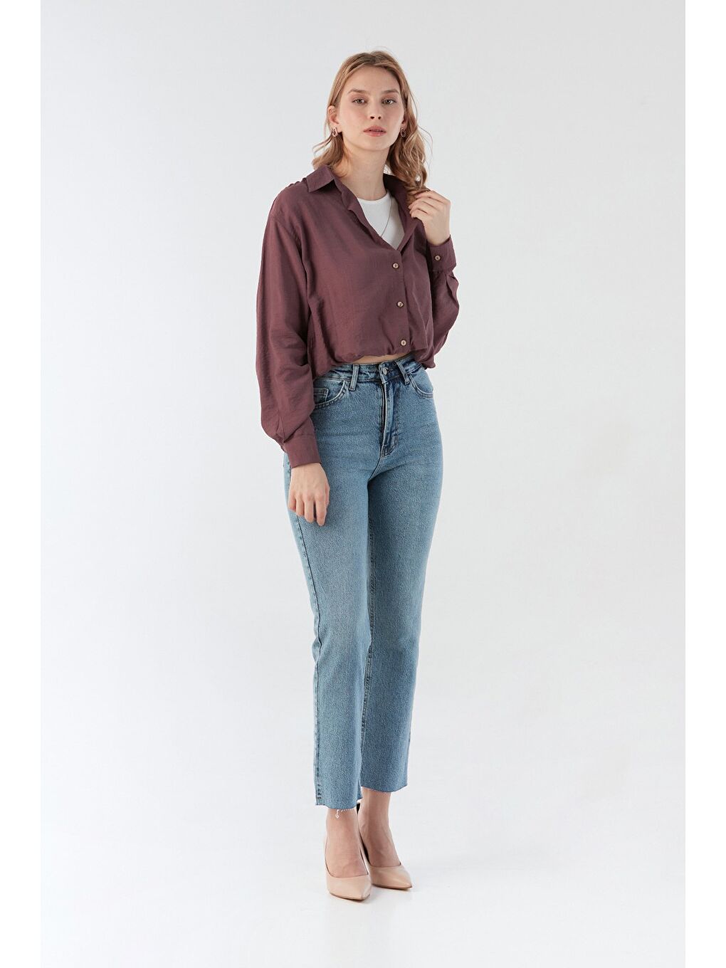 Pembe Basic Body Detaylı Kolyeli Gömlek-3