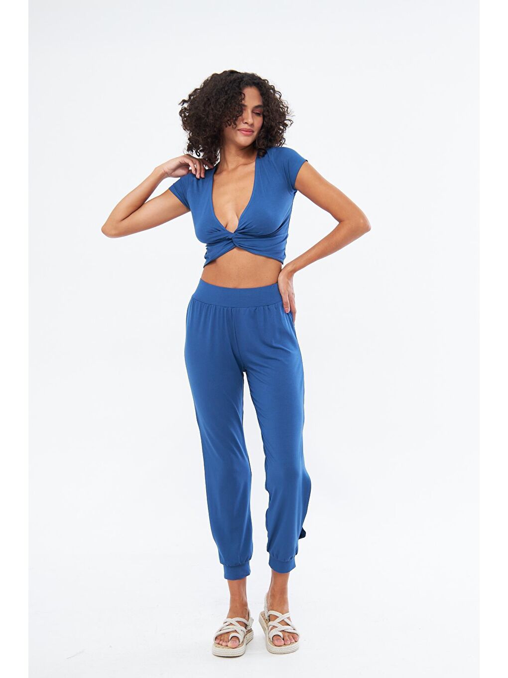 Kadın Burgu Detaylı Kısa Kol Mavi Bluz - Twist-1