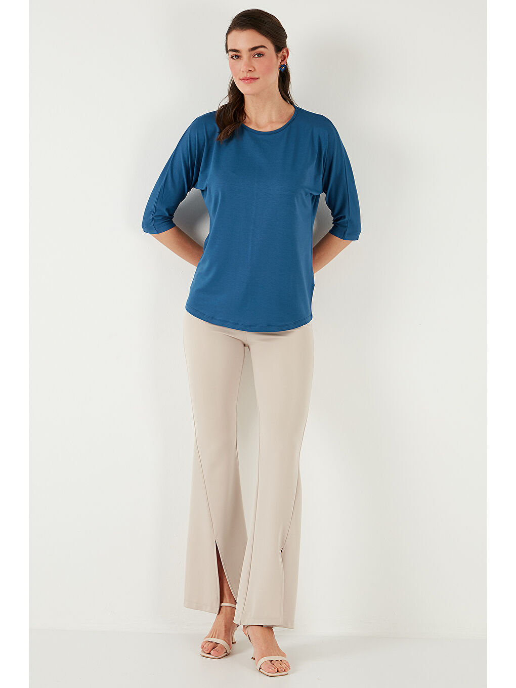 Yeşil Standart Fit Bisiklet Yaka Truvakar Kol 2'li Paket Bluz 5861416YS2-3