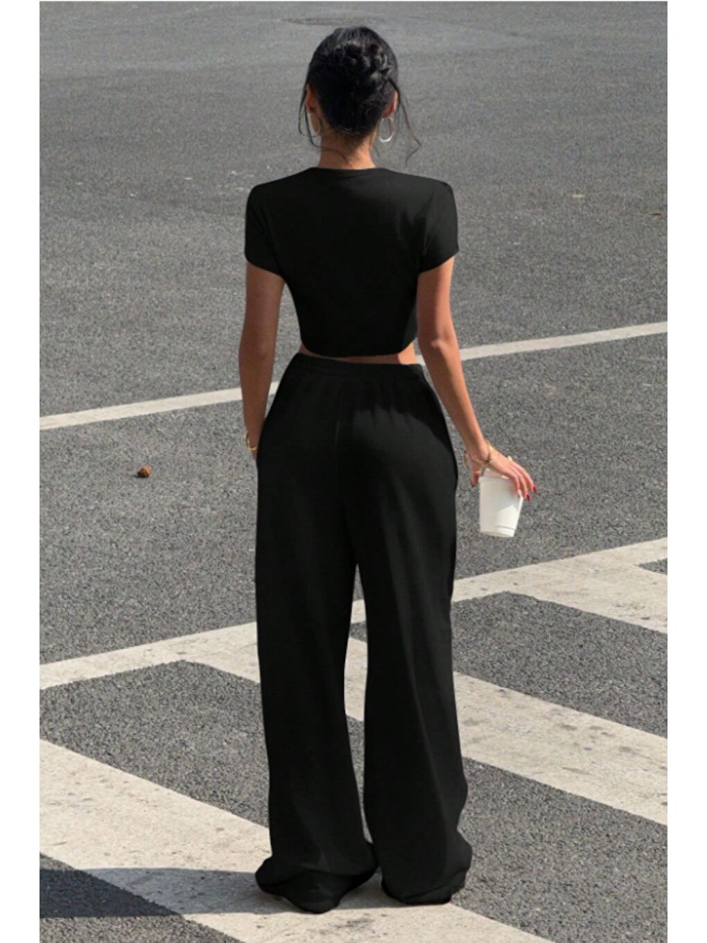 Siyah Kadın Crop Tişört ve Yüksek Bel Bol Paça Eşofman Altı Takımı Rahat Günlük Spor Kombin-5