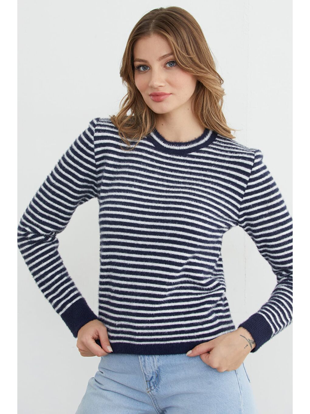 Lacivert Çizgili Sakallı Kazak-4