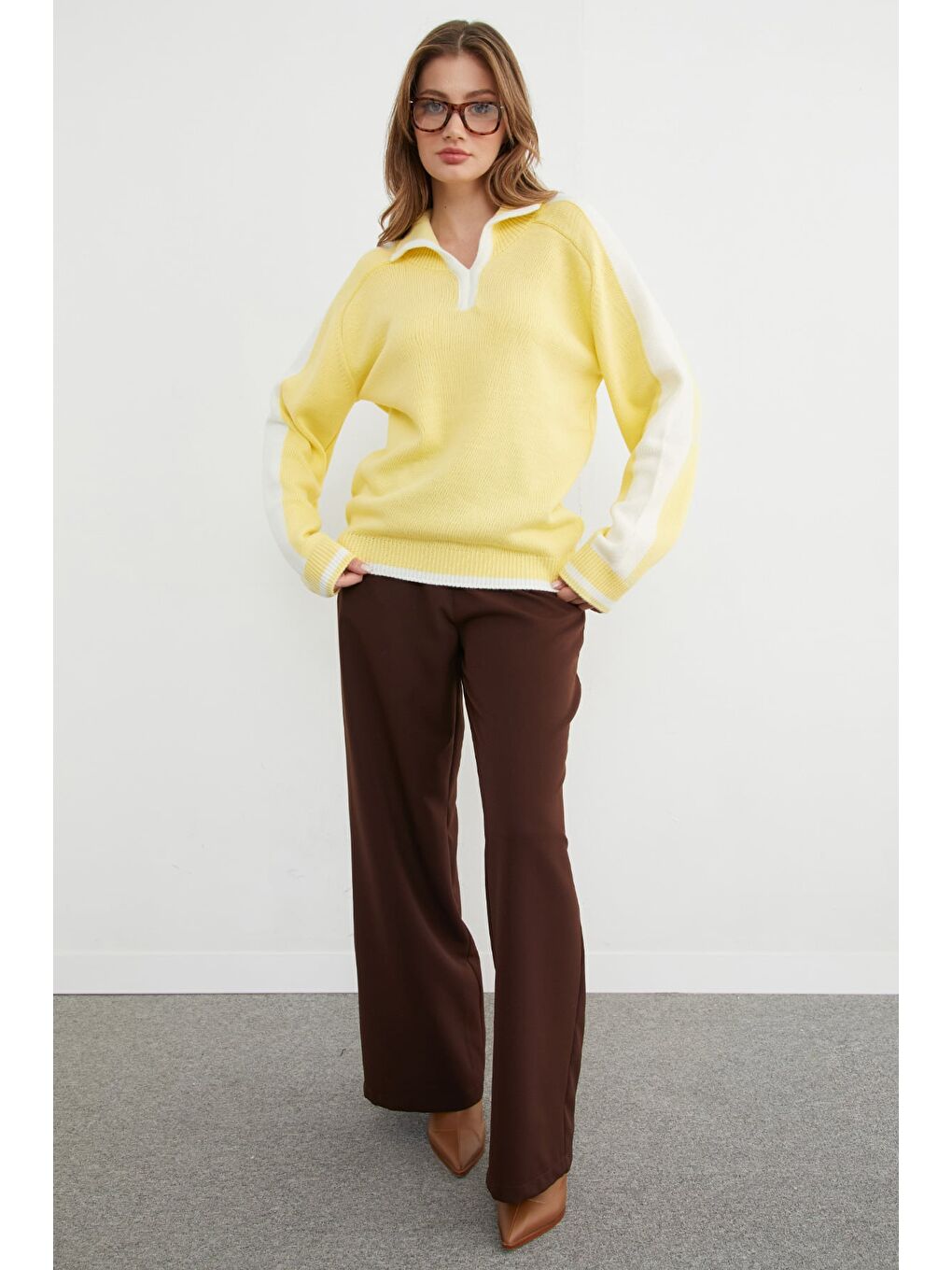 Sarı Şeritli Polo Yaka Salaş Triko Kazak-2