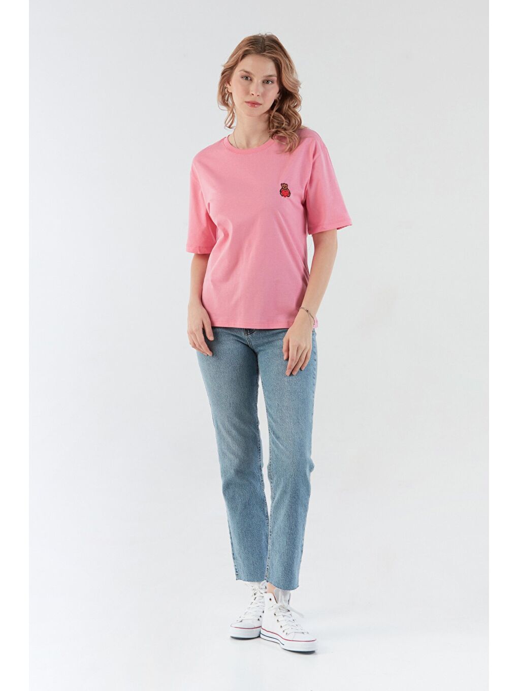 Pembe Ayıcık Nakışlı Bisiklet Yaka Tişört-3