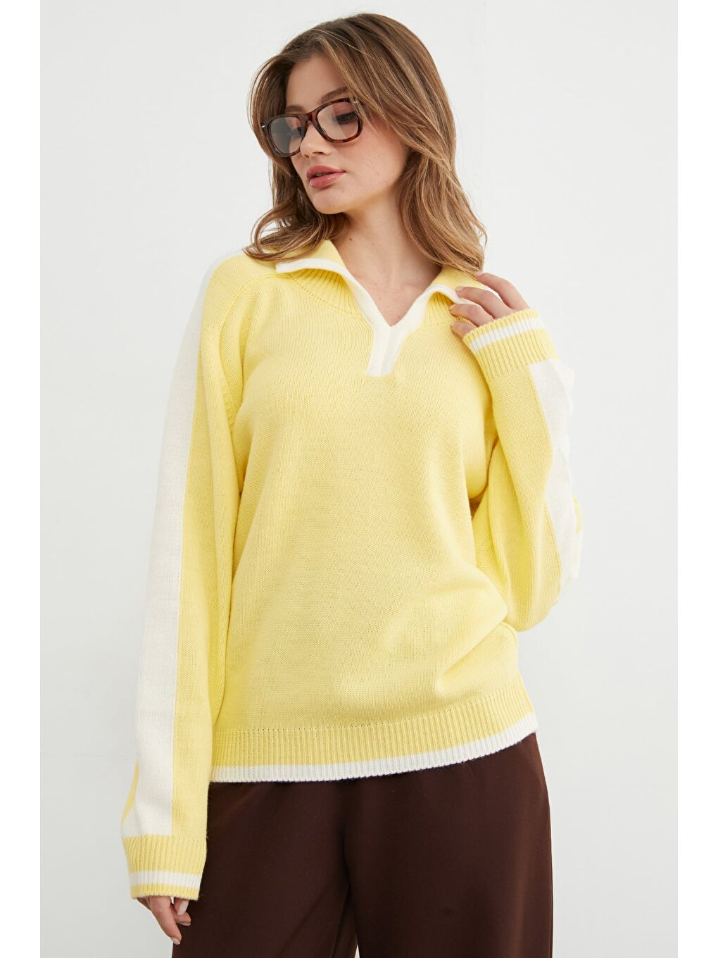 Sarı Şeritli Polo Yaka Salaş Triko Kazak-3