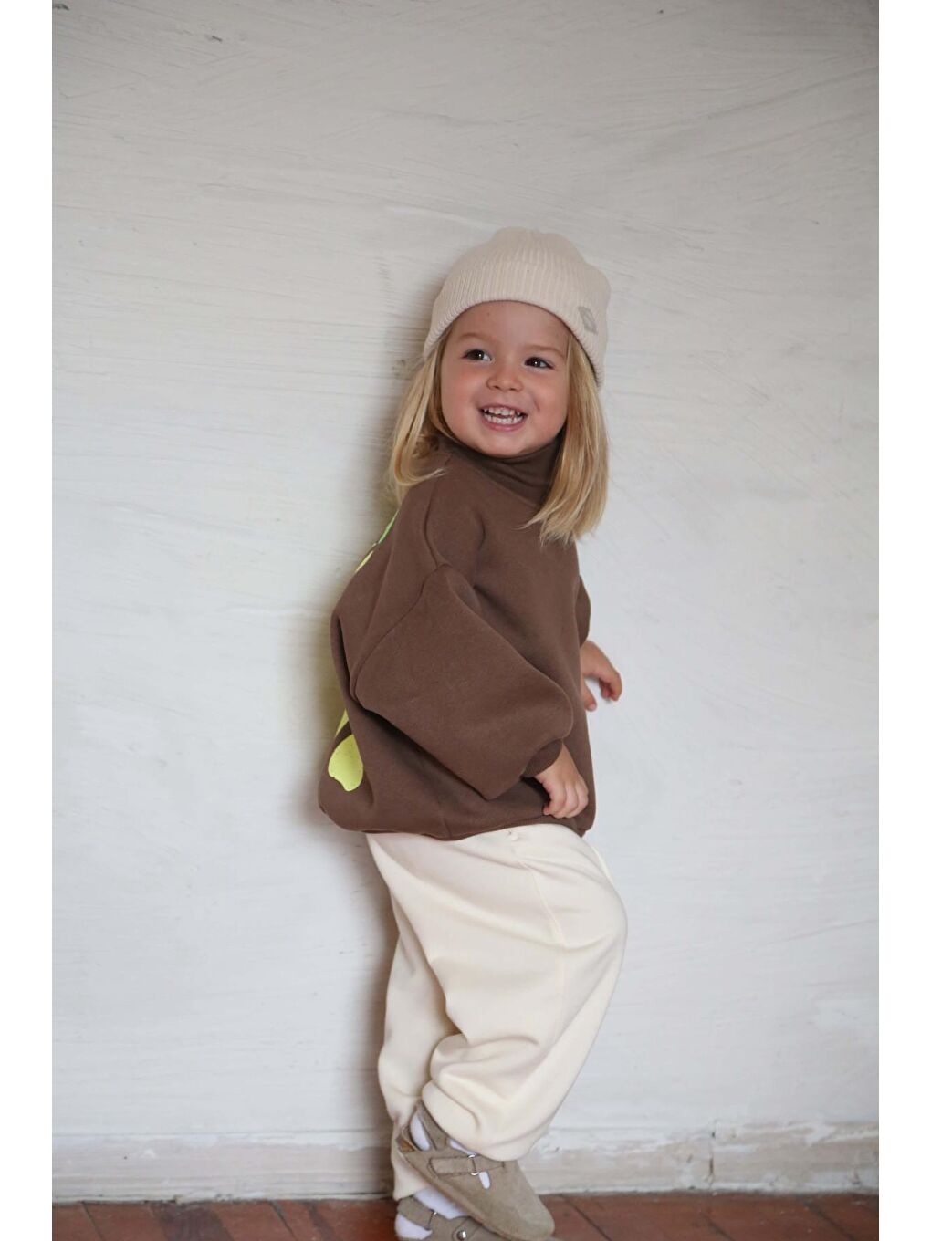 Kahverengi Sarı Sırt Baskılı Çocuk Eşofman Takımı-3