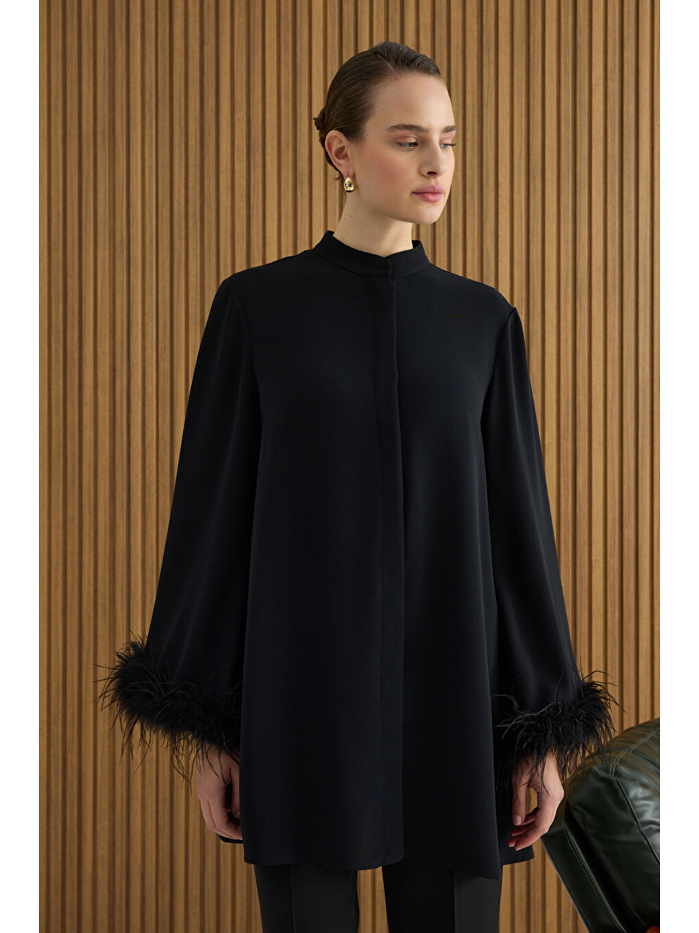 Siyah Şerit Tüylü Tunik-3