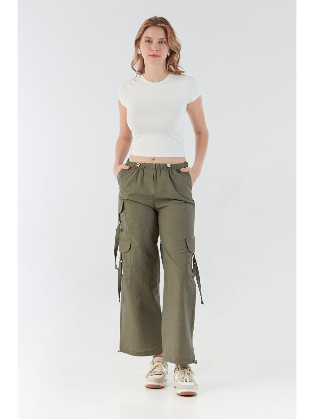 Haki Beli Lastikli Paraşüt Kumaş Pantolon