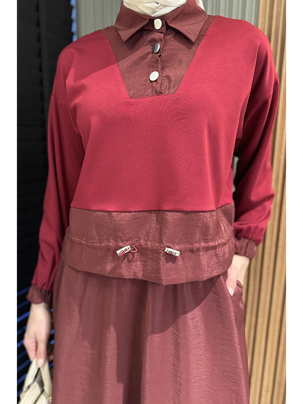 Bordo Bel Lastikli Paraşüt Garnili Yaka Çıtçıt Detaylı Bluz Etek Tesettür İkili Takım-5