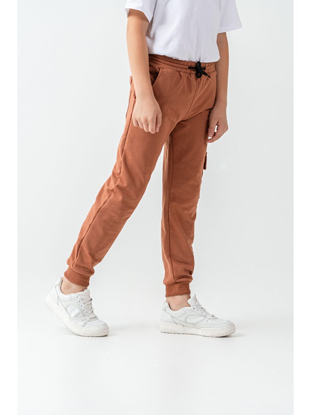 Kahverengi Kargo Cepli Erkek Çocuk Eşofman Altı-1