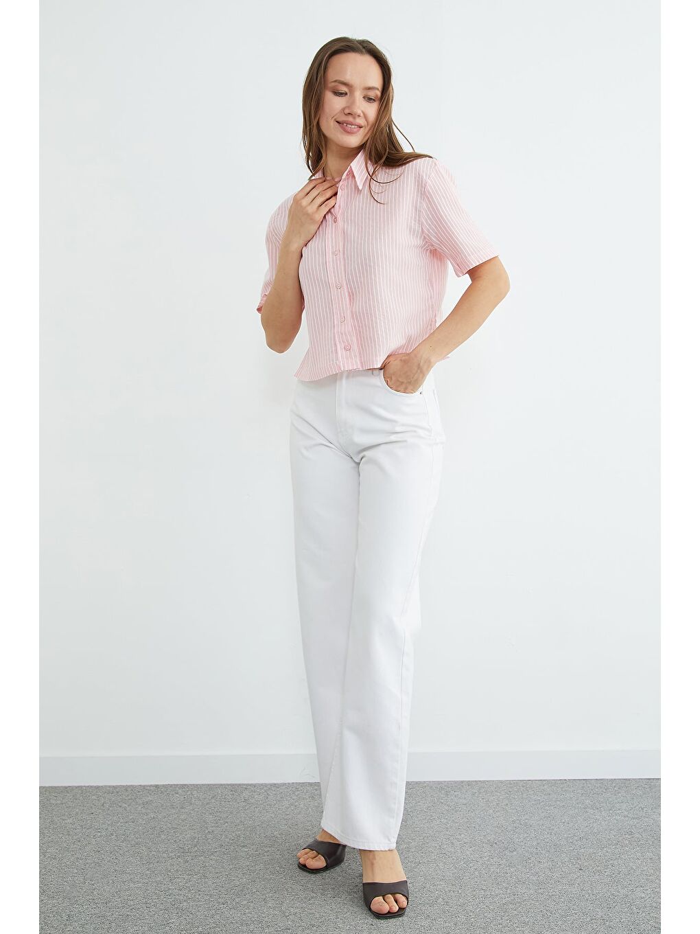 Pembe Çizgili Oversize Crop Gömlek-2