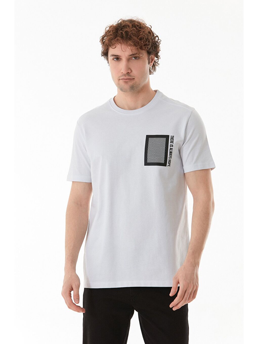 Beyaz Baskılı Bisiklet Yaka Tişört