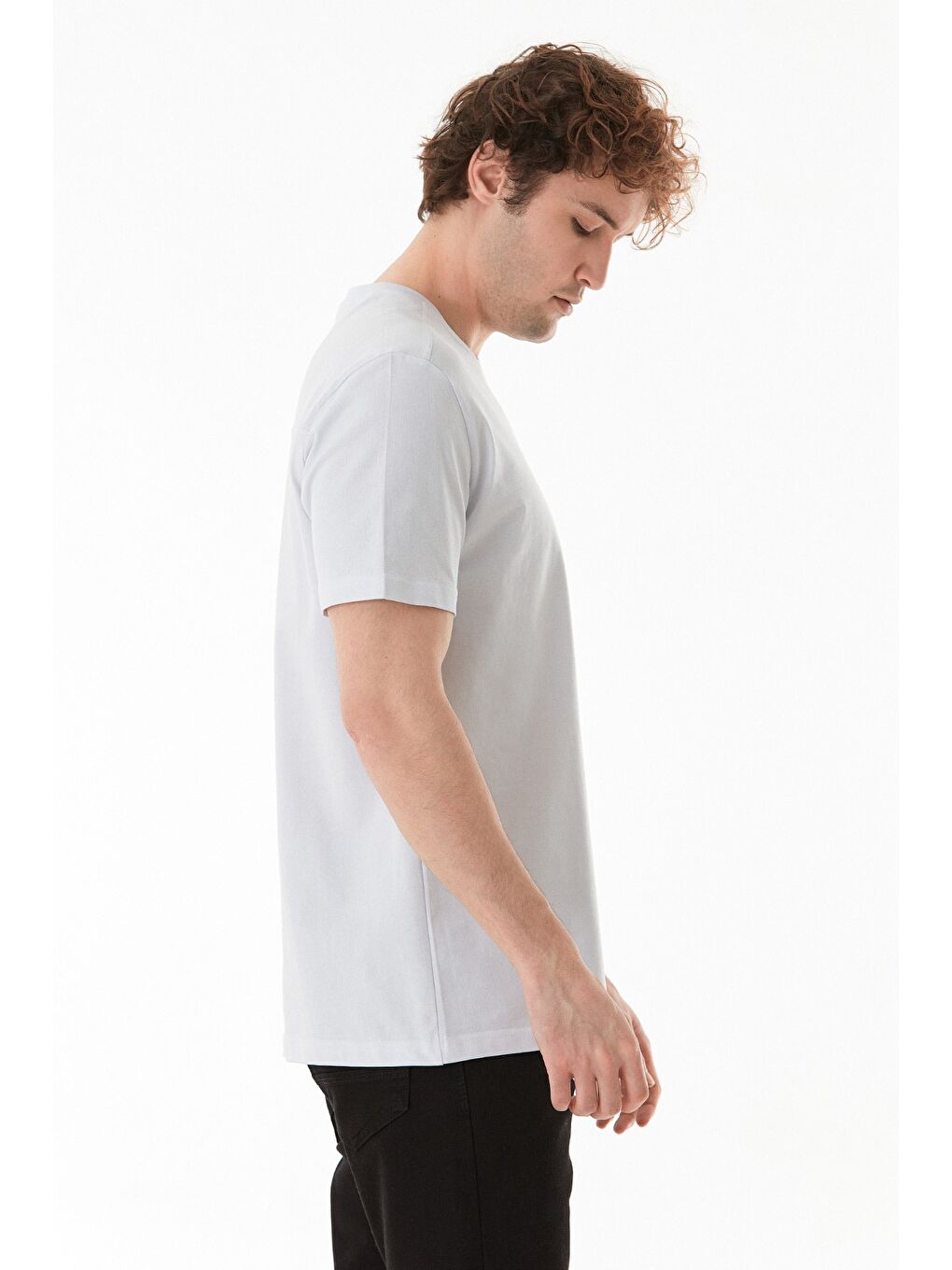 Beyaz Baskılı Bisiklet Yaka Tişört-2