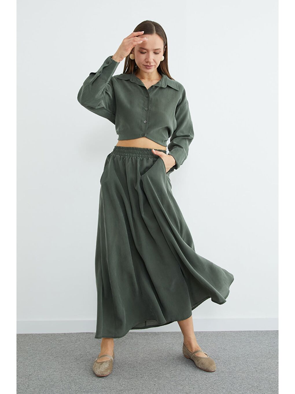 Haki Beli Lastikli Cepli Maxi Boy Etek-2