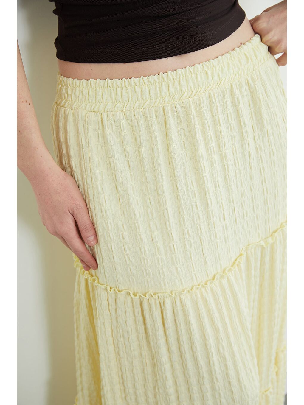 Sarı Beli Lastikli Bürümcük Kumaş Etek-4
