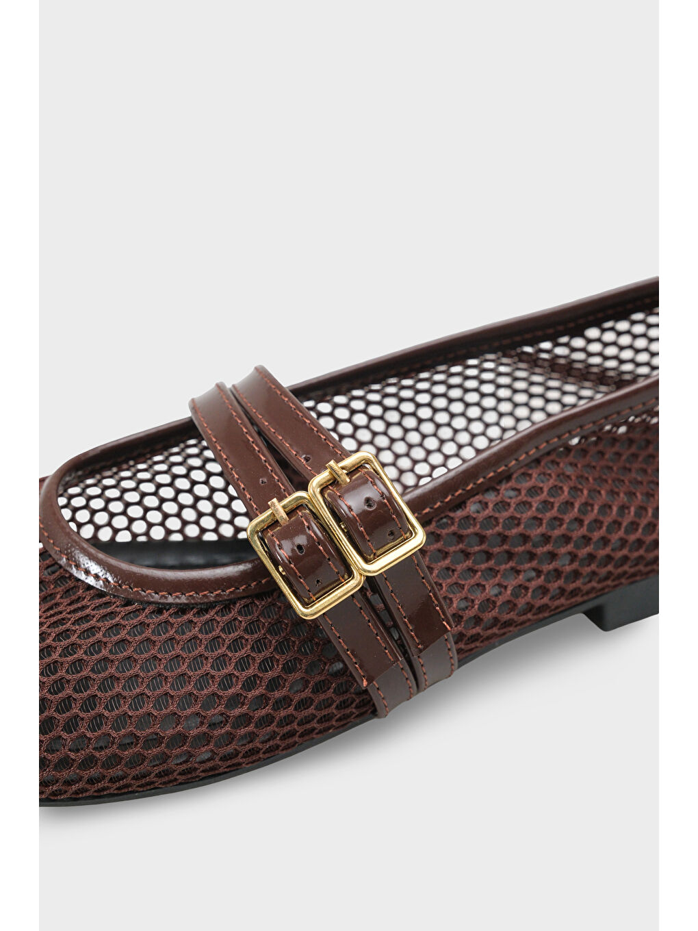 Kahverengi June Tokalı Çift Bantlı Fileli Yuvarlak Burunlu Düz Topuklu Günlük Kadın Babet-2