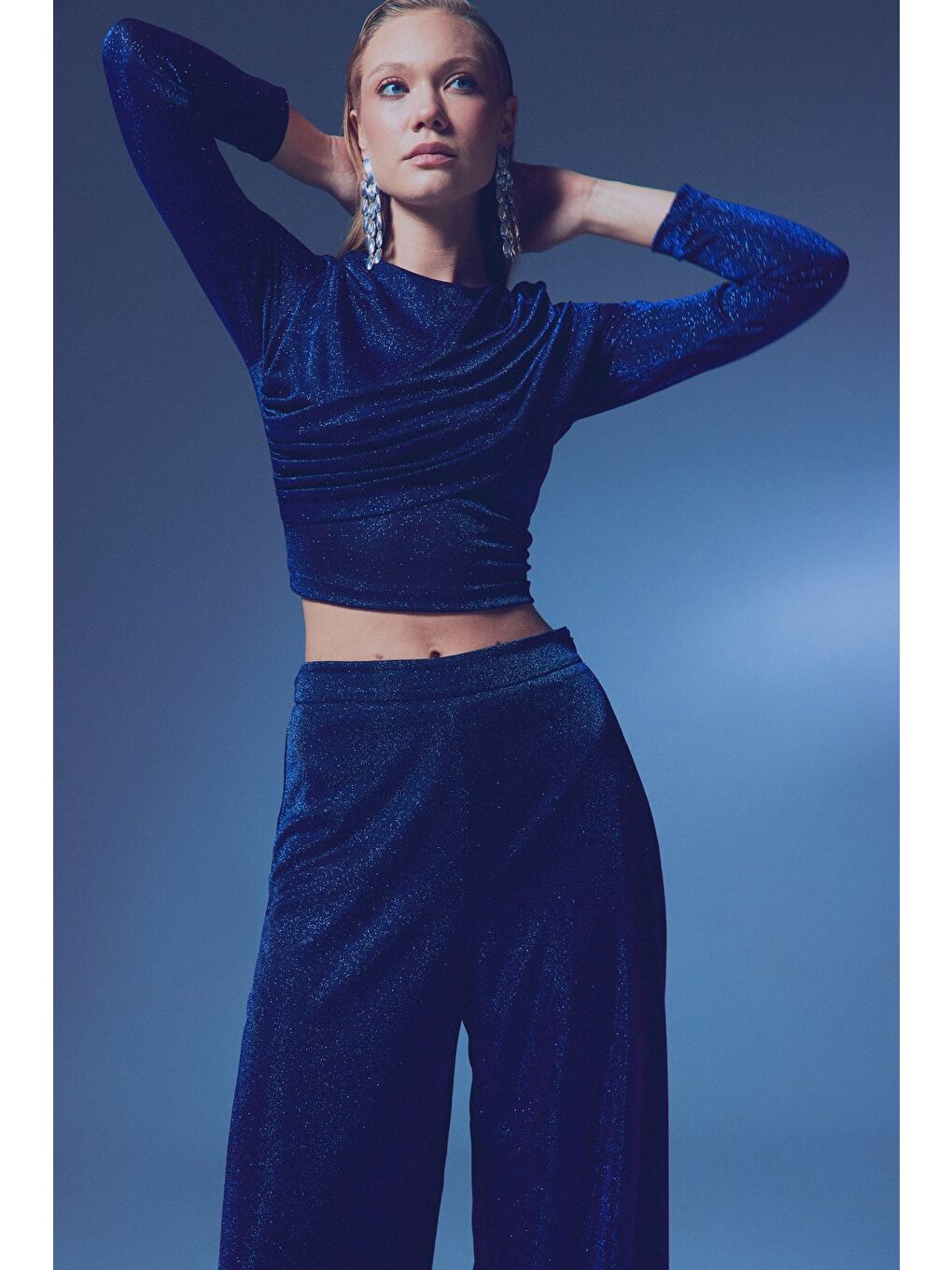 Büzgü Detaylı Simli Bluz - Sax Mavi-3