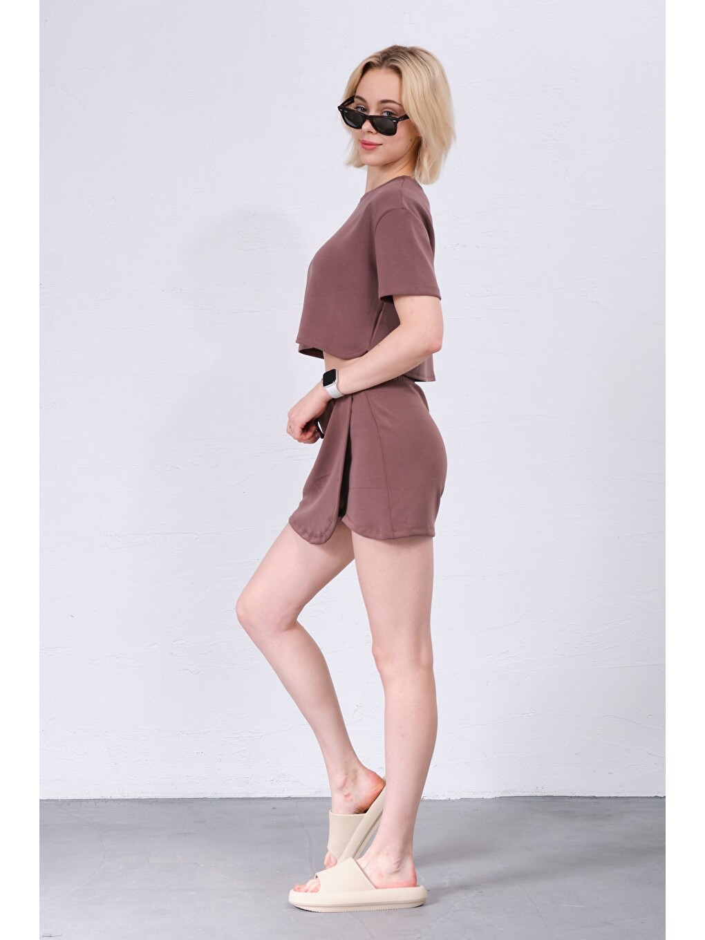 Kahverengi Modal Karışımlı Çift Görünümlü Şort Etek – Beli Lastikli Ve Bağcıklı, Örme Kadın Skort @treviso-3