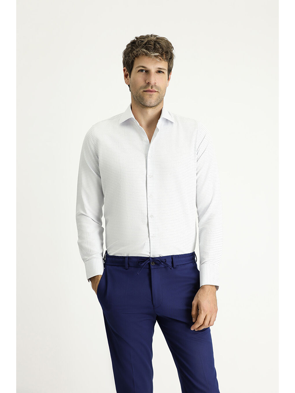 Mavi Uzun Kol Slim Fit Dar Kesim Klasik Desenli Pamuklu Kolay Ütülenebilir Gömlek