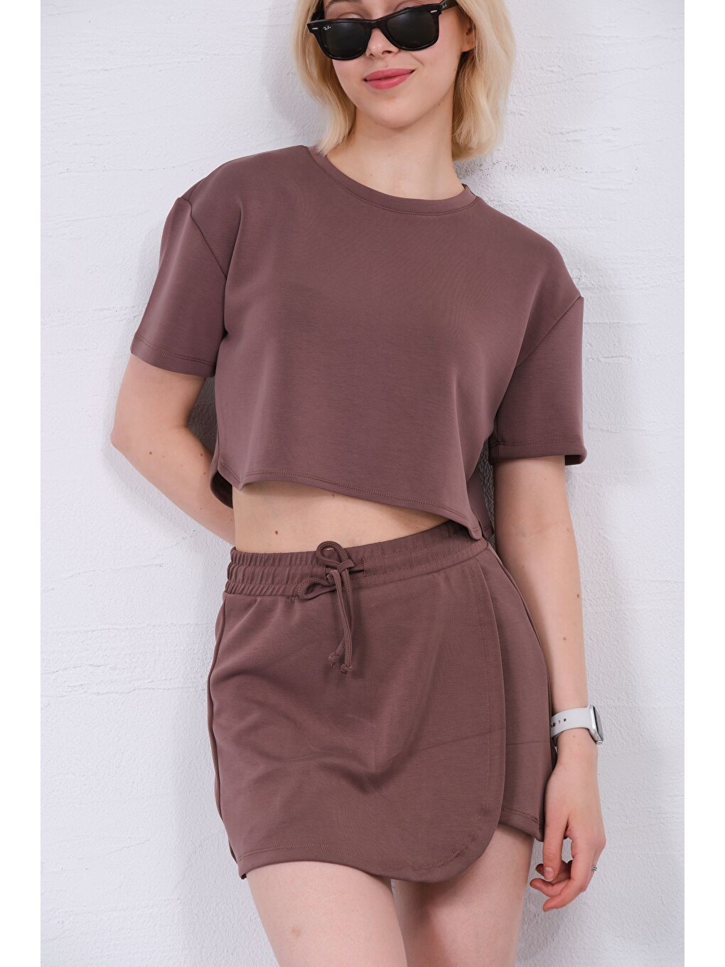Kahverengi Modal Karışımlı Çift Görünümlü Şort Etek – Beli Lastikli Ve Bağcıklı, Örme Kadın Skort @treviso-5