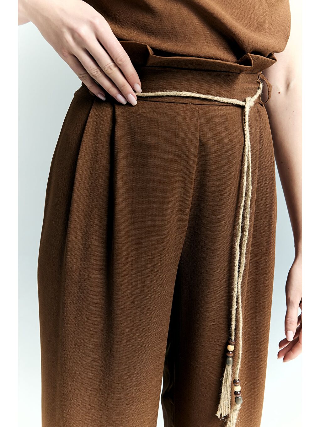 Kahverengi Kemer Detaylı Pantolon - Kahve-4