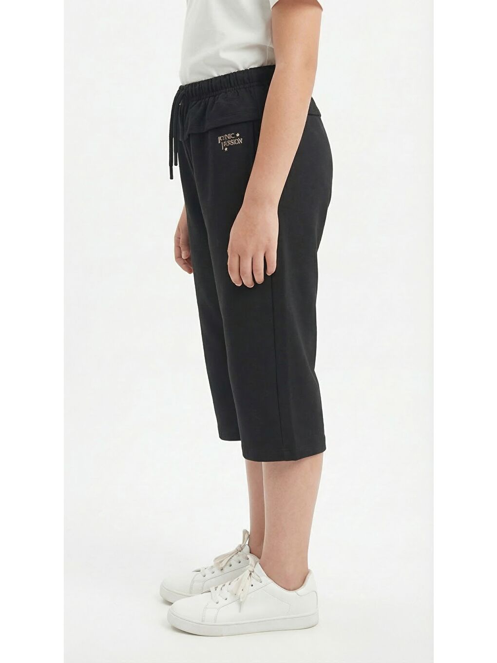 Siyah Kız Çocuk Beli Lastikli Bağlamalı Düz Paça Baskılı Kapri 25002-1