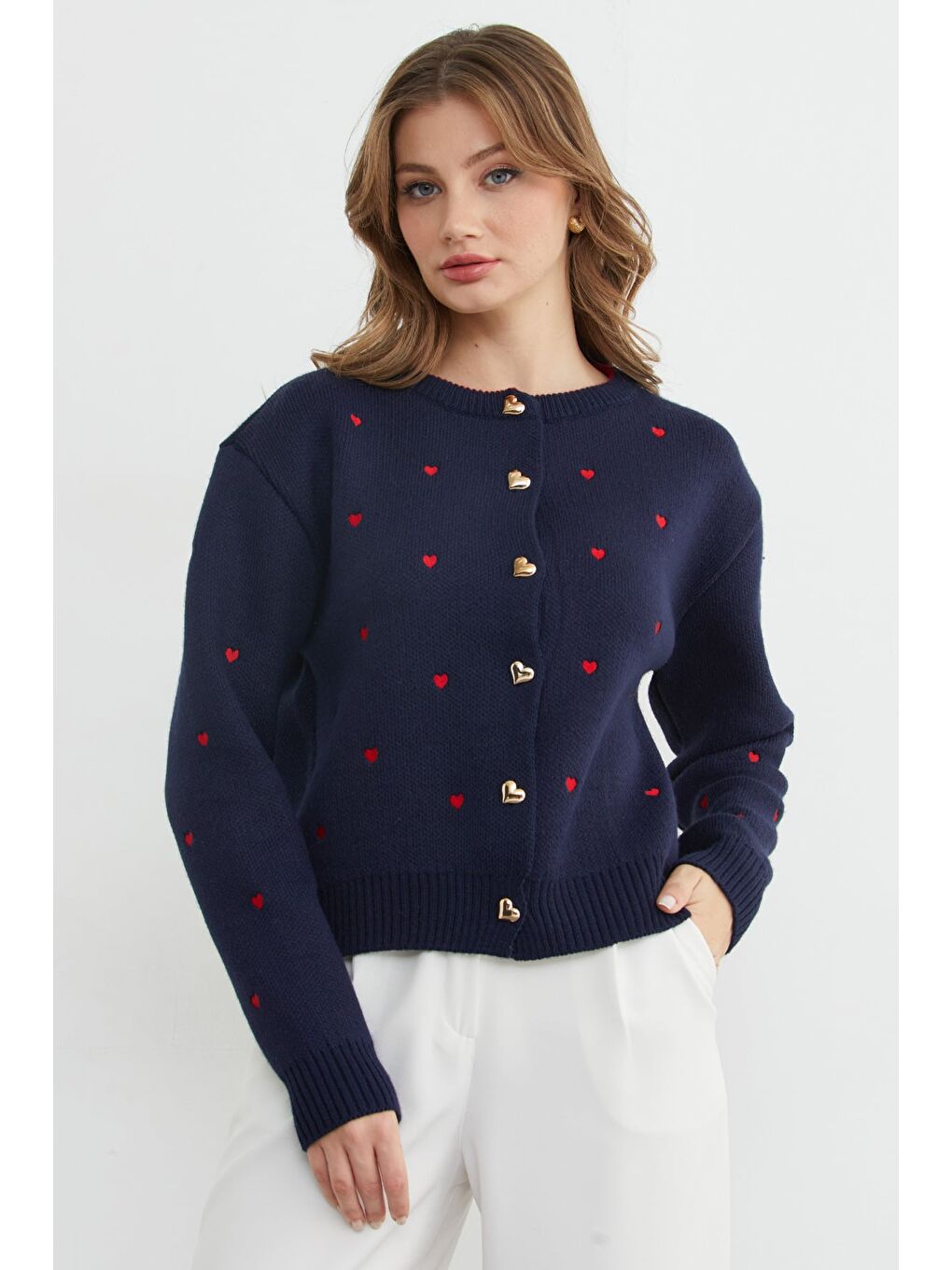 Lacivert Kalp Nakışlı Düğmeli Triko Hırka