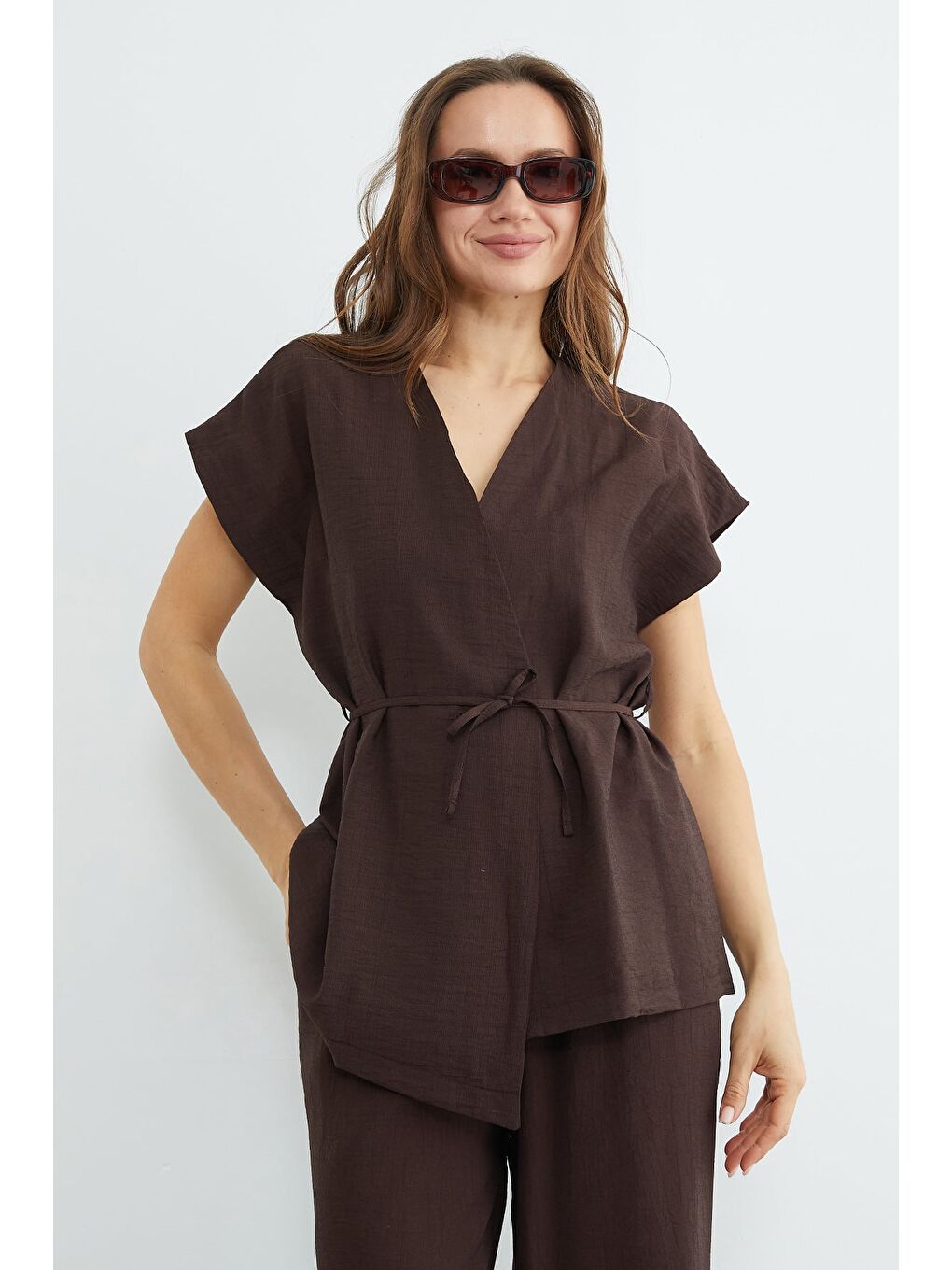 Kahverengi Beli Bağlamalı Düşük Kol Yelekli Krinkıl 2 Li Takım-4