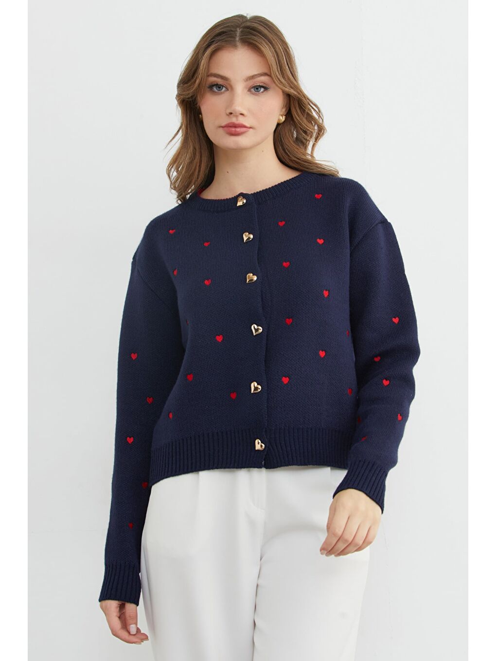 Lacivert Kalp Nakışlı Düğmeli Triko Hırka-1