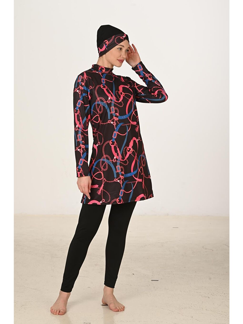 Siyah Tam Kapalı Elastanlı Tesettür Mayo 3408-5