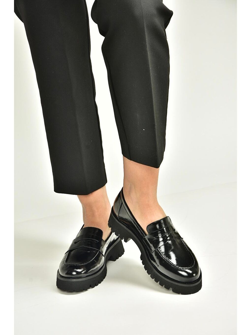 Siyah Kadın Ayakkabı V944086108-2