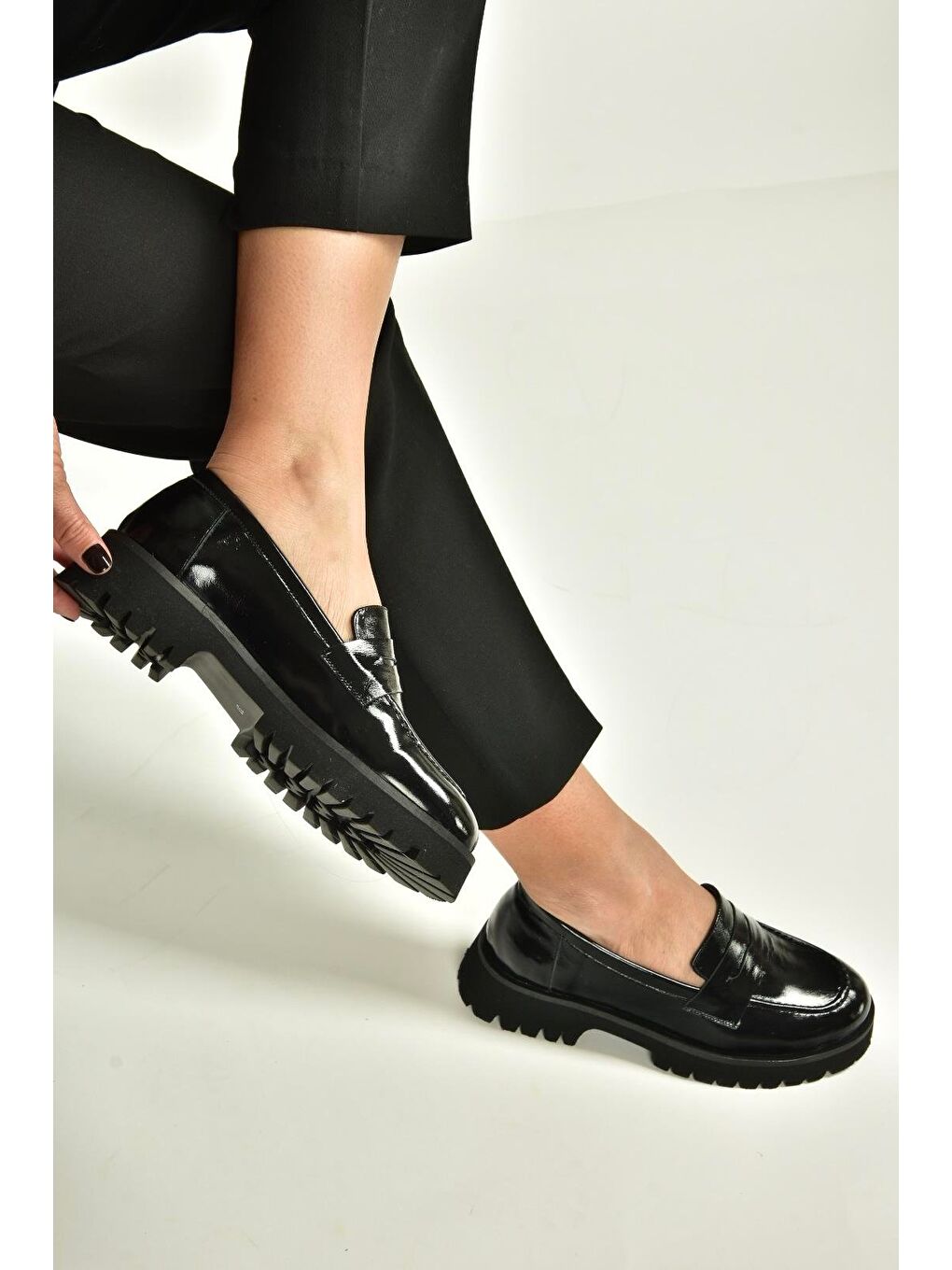 Siyah Kadın Ayakkabı V944086108-3