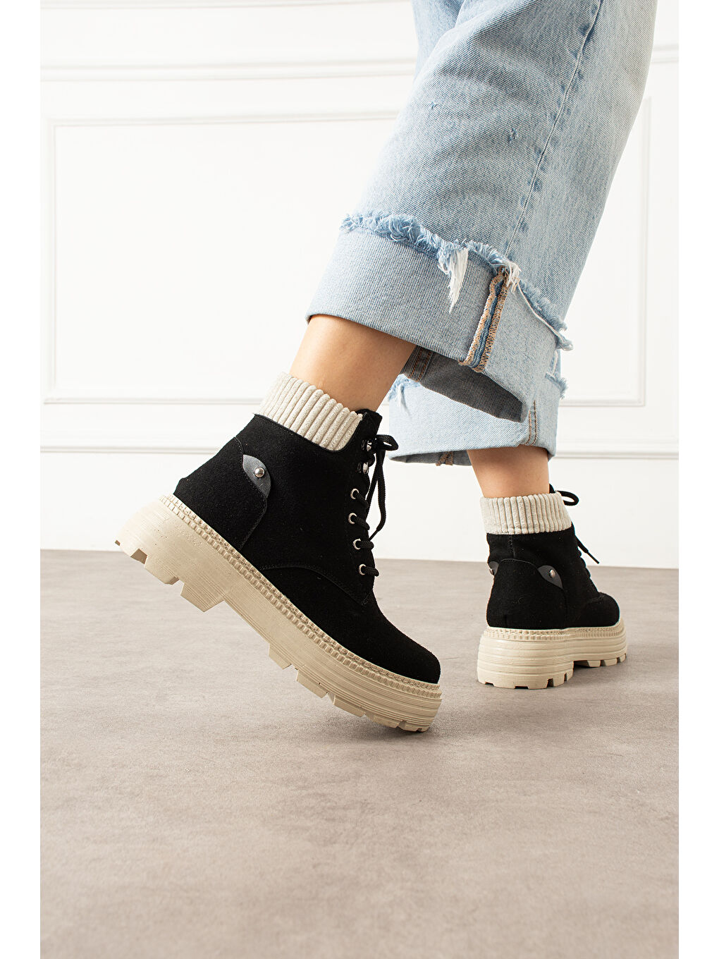 Kadın Bağcıklı Siyah Bot-2