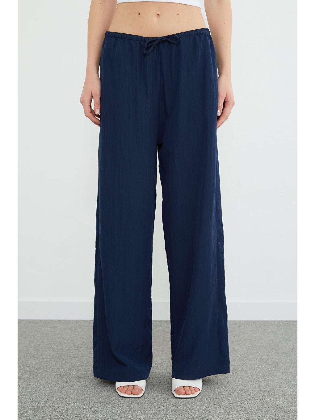 Lacivert Beli Lastikli Bağcıklı Palazzo Pantolon-4