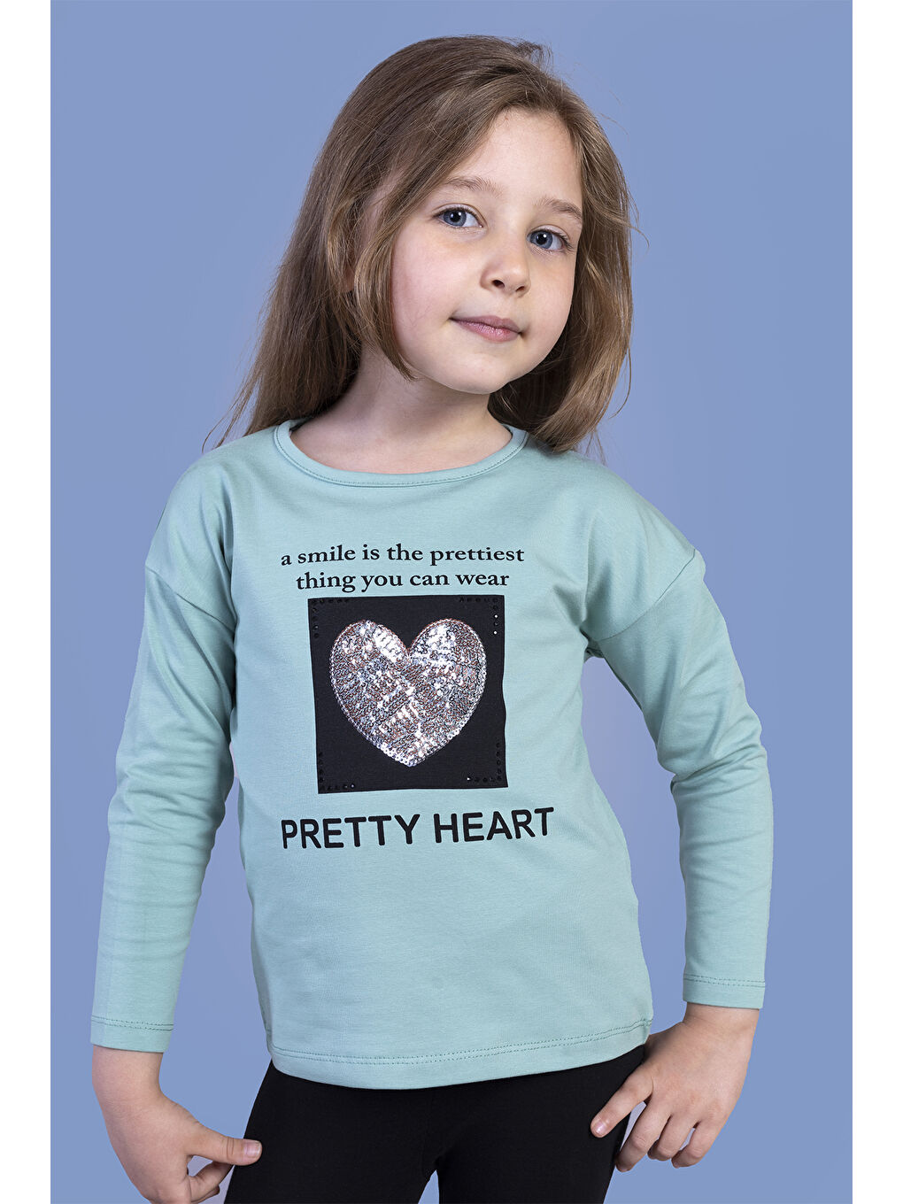 Ekru Kız Çocuk Pul İşlemeli Baskılı Tişört