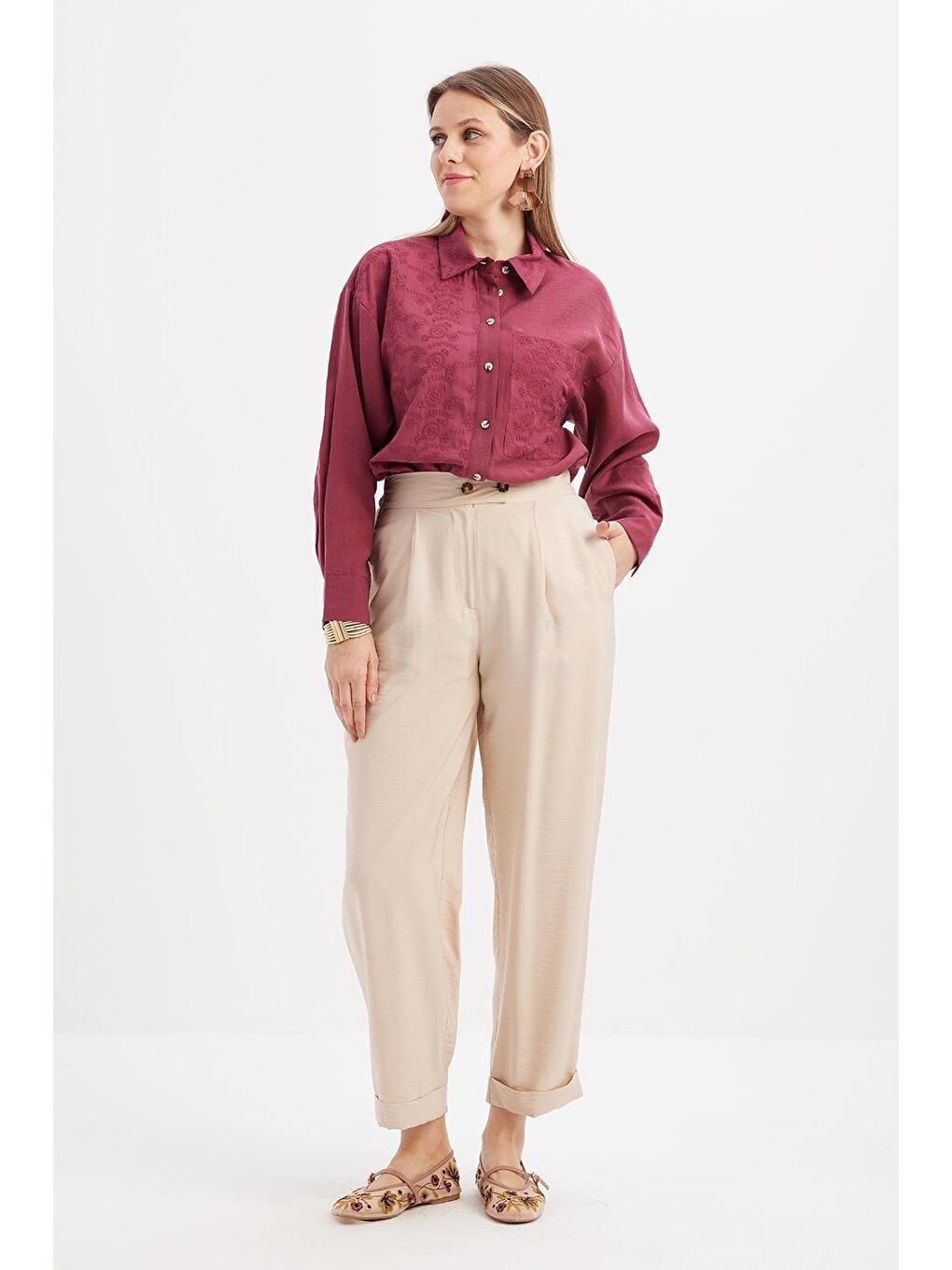 Bej-Beli Lastikli Cepli Pantolon