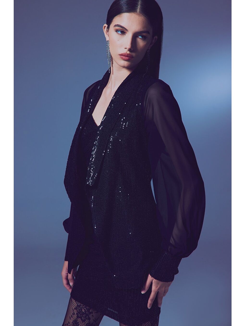 Şifon Kollu Payet Ceket - Siyah-1