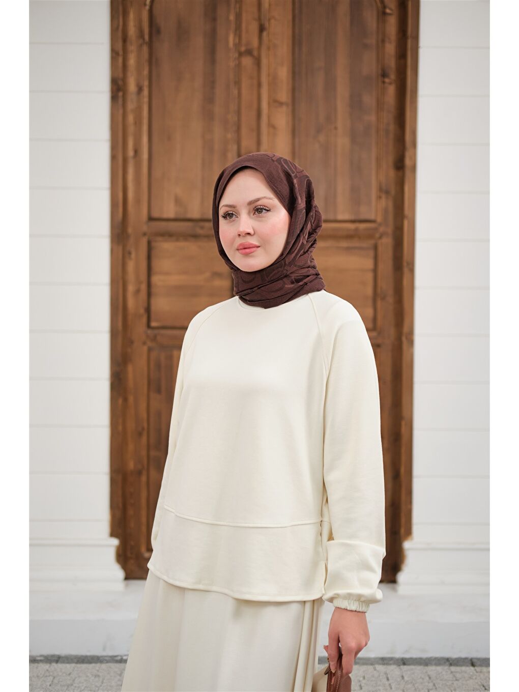 Kadın Etekli Takım Ekru-1