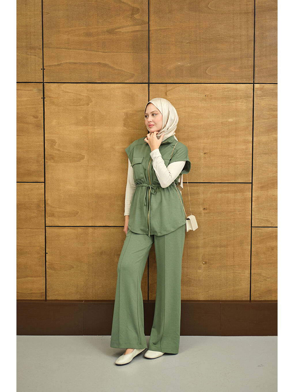 Kadın Beli Ayarlanabilir Gold Fermuar Detay Yelekli Takım Haki Yeşil