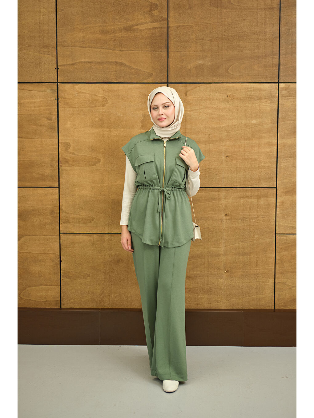 Kadın Beli Ayarlanabilir Gold Fermuar Detay Yelekli Takım Haki Yeşil-1