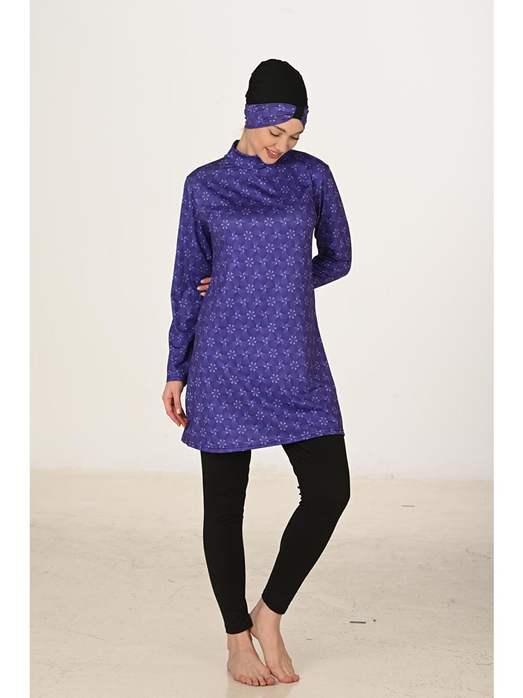 Siyah Tam Kapalı Elastanlı Tesettür Mayo 3409-3