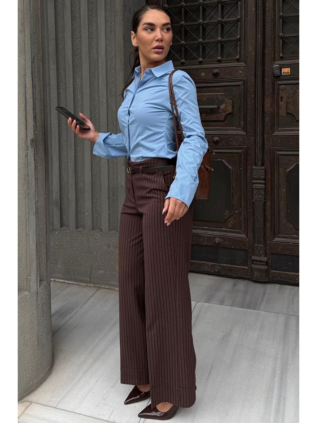 Kahverengi Çizgili Geniş Paça Normal Bel Kemerli Pantolon Mg2735-4