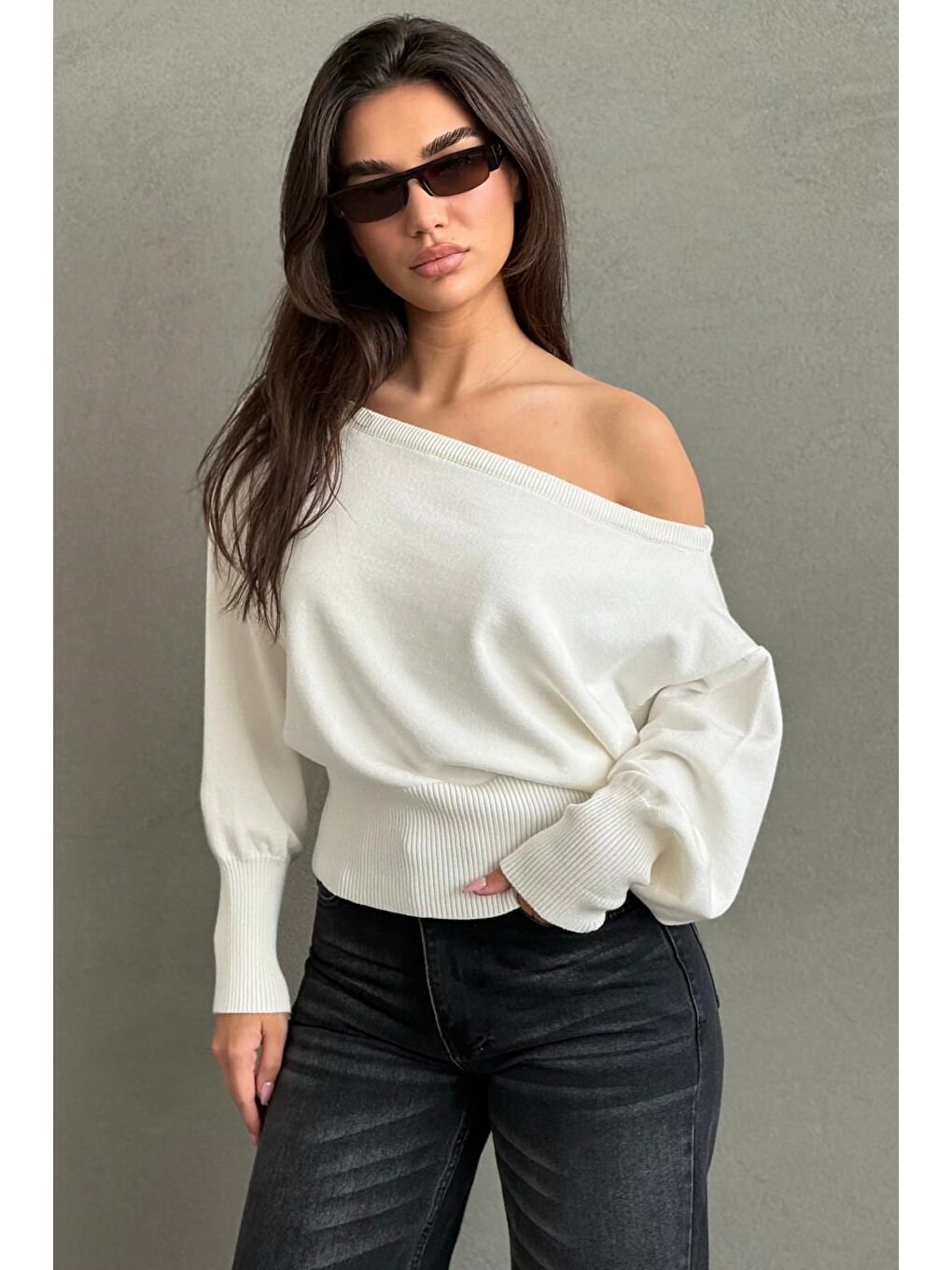Ekru Ribbed Asimetrik Kesimli Kadın Kazak Mg2744-6