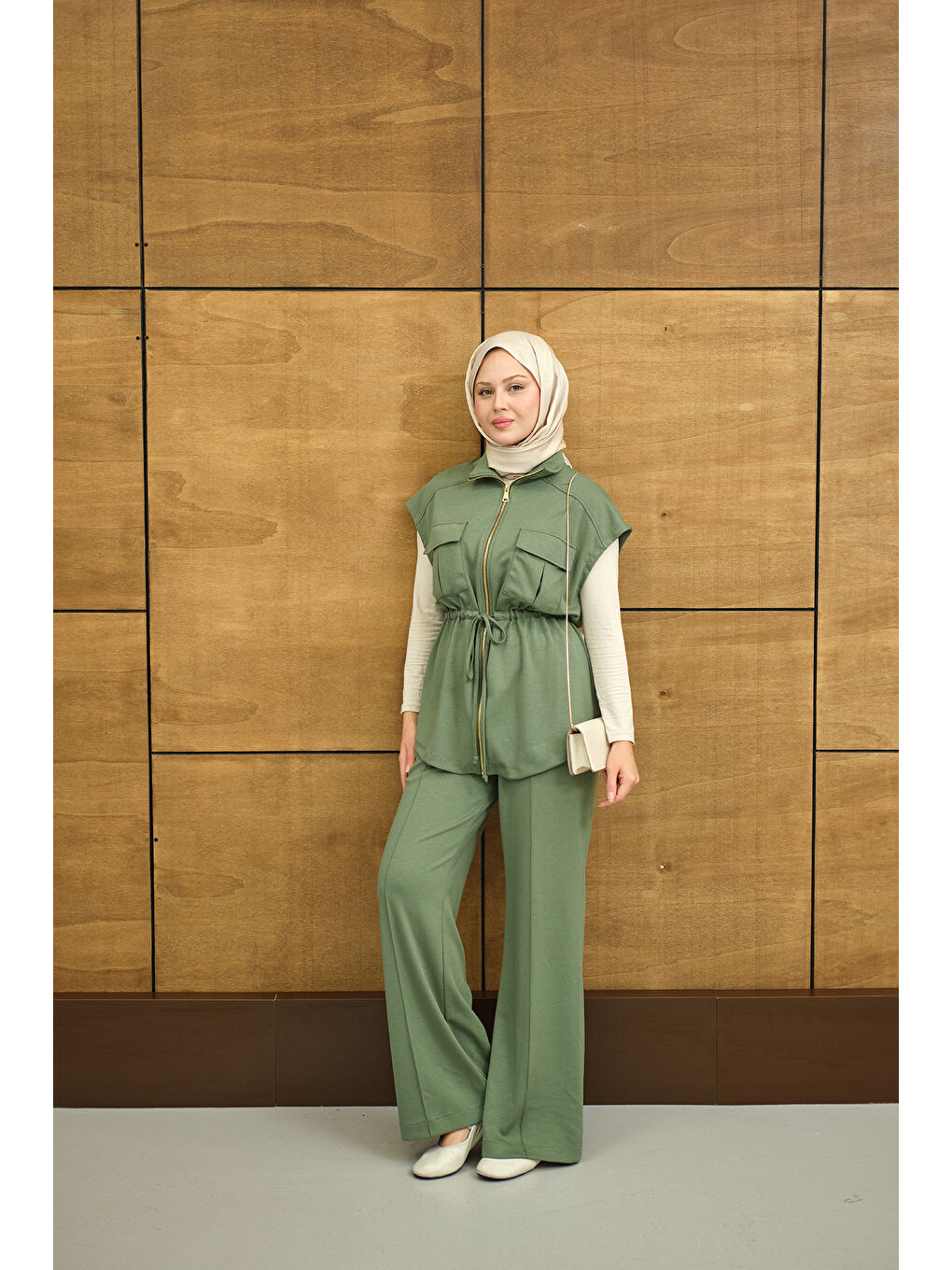 Kadın Beli Ayarlanabilir Gold Fermuar Detay Yelekli Takım Haki Yeşil-3