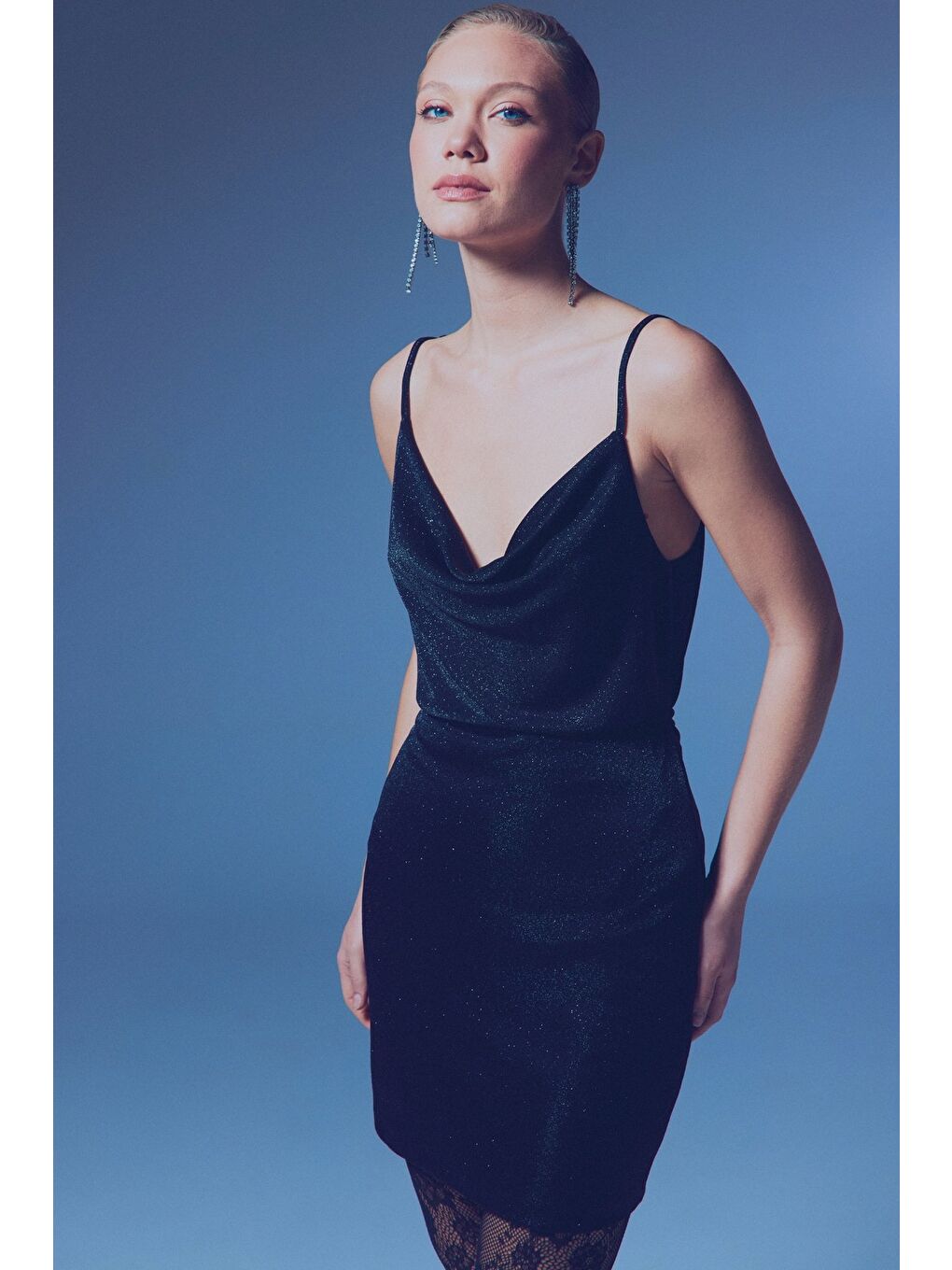 Simli Degaje Yaka Bluz - Siyah-1