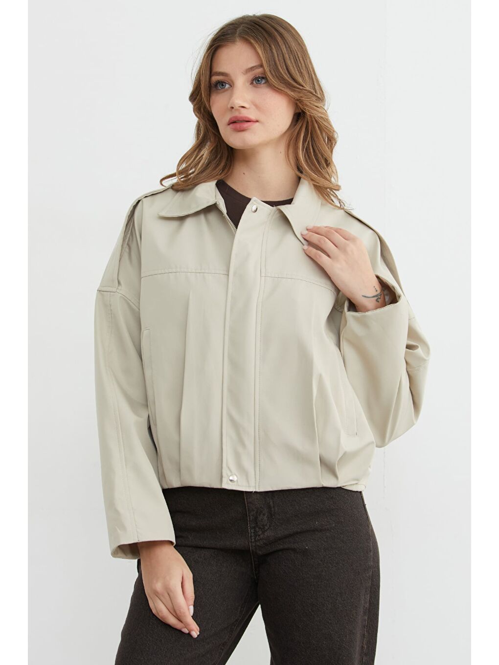 Bej Basic Omuz Detaylı Oversize Bomber Trençkot