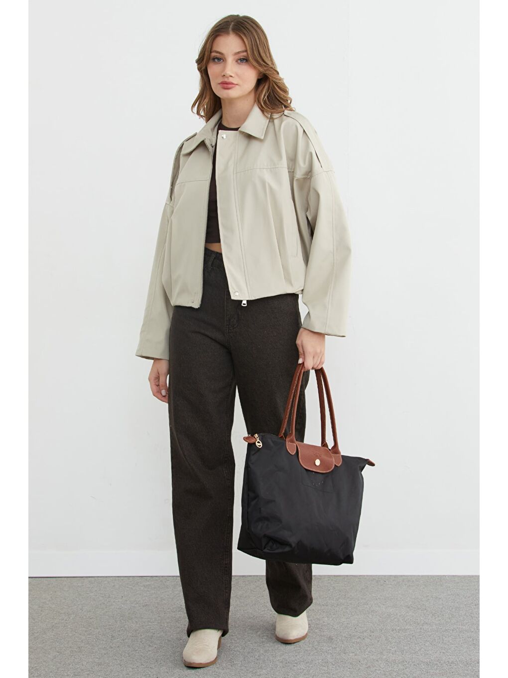 Bej Basic Omuz Detaylı Oversize Bomber Trençkot-2