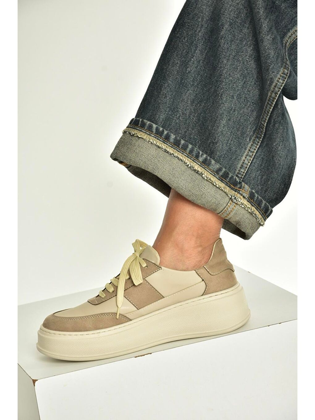 Bej Kadın Spor Ayakkabı V274949109-3