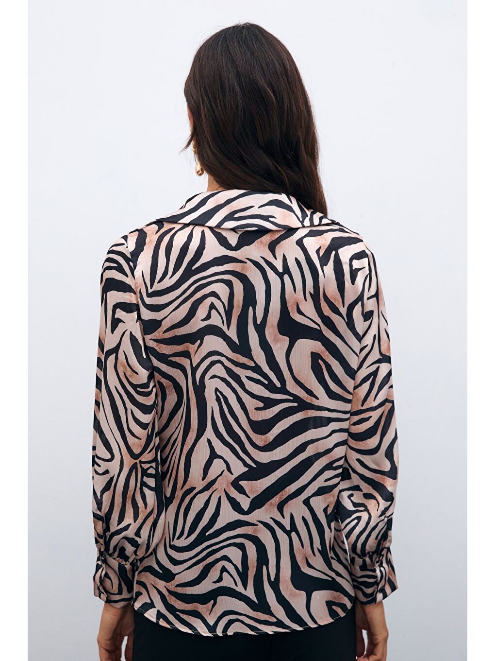 Desenli Gömlek Yaka Bluz - Siyah-6